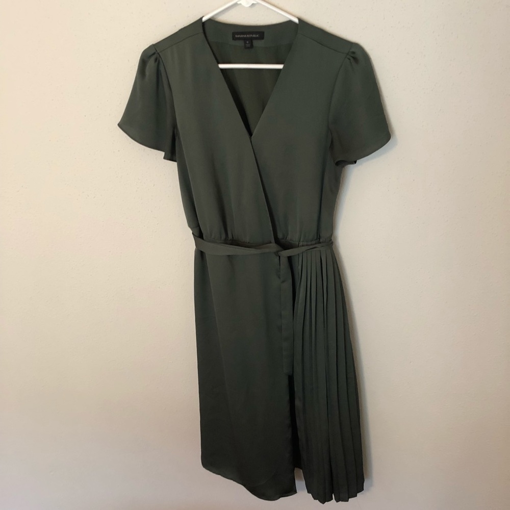 BR green wrap dress w/accordion pleated skirt